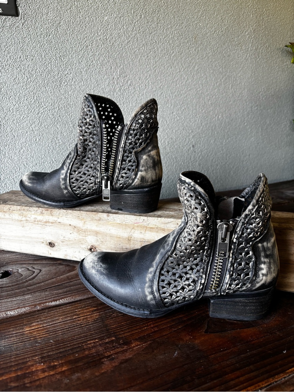 Circle G Black and White Distressed Cutout Ankle Booties